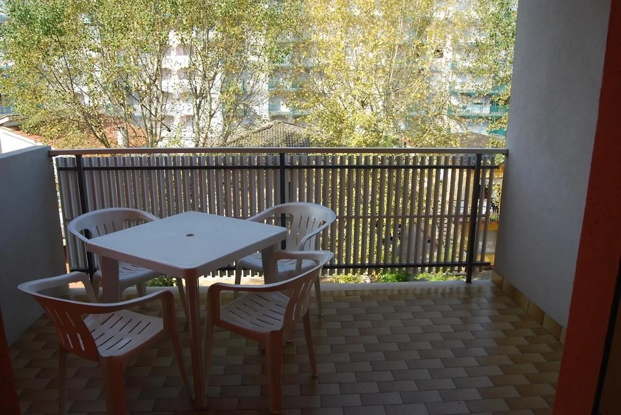 ביביונה Adorable Apartment With Nice Terrace - Beahost