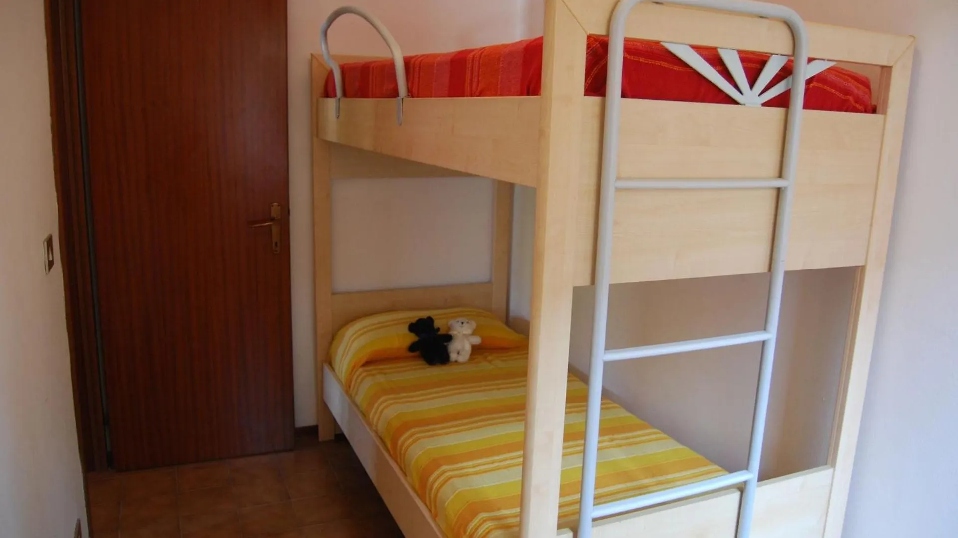 ביביונה Adorable Apartment With Nice Terrace - Beahost איטליה
